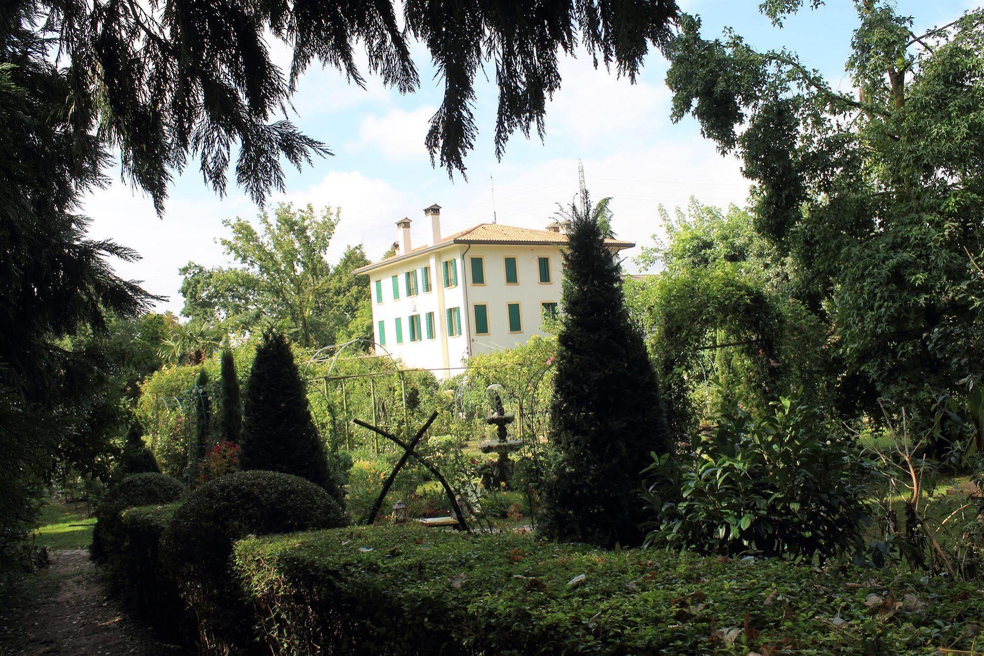 Bed & Breakfast Leonati Padova
